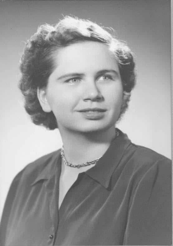 Lois Aileen Bey Memorial Scholarship - Society of Women Engineers