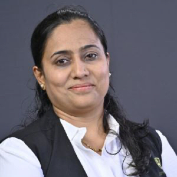 ASCENT Awards 105 EsteemedProfessionalMember Gulnaaz Shikalgar HeadShot