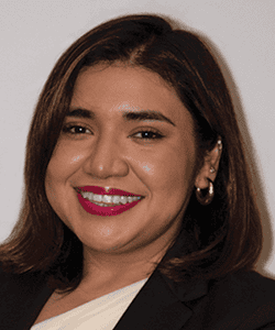Lizbeth Flores